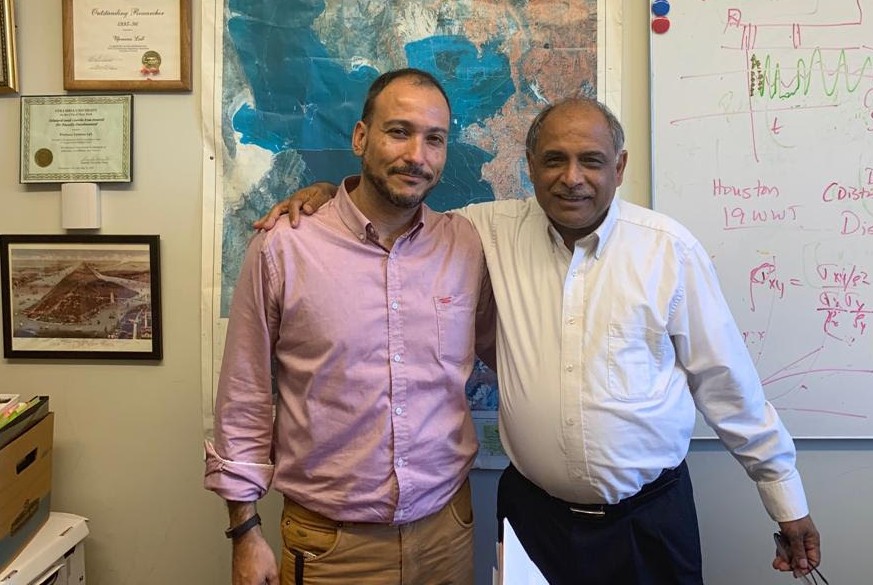 Alex Godoy with Columbia Water Center Director Upmanu Lall