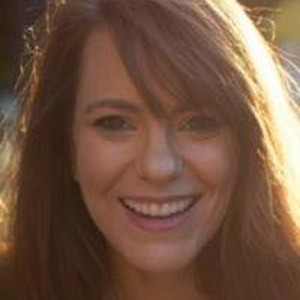 Lara Nettlefield