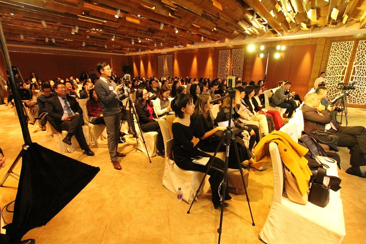 Press and Audience Press and Audience