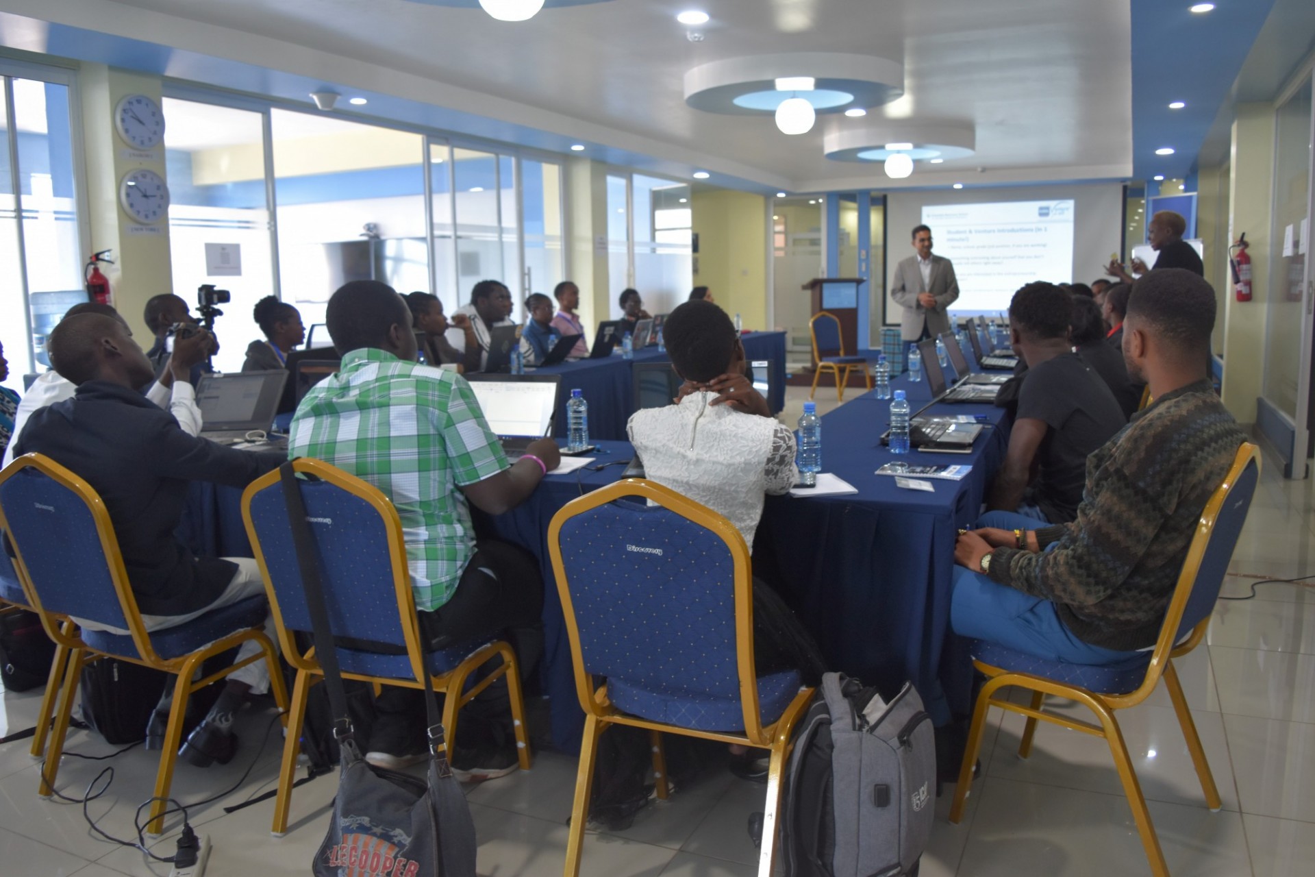 2019 Emerging Entreprenuer Hackathon 2019 Emerging Entreprenuer Hackathon