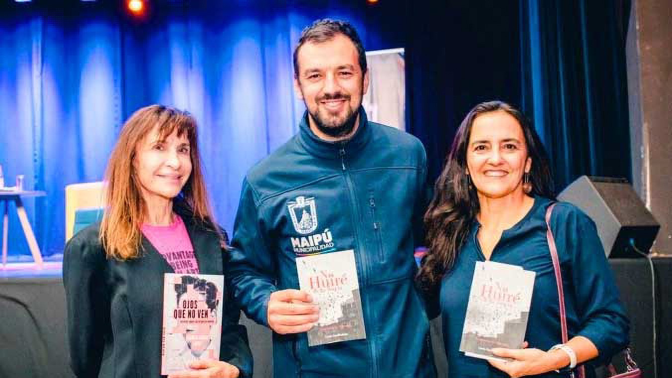 Santiago Center Launches Columbia-based Book Commissioned from Renowned Author