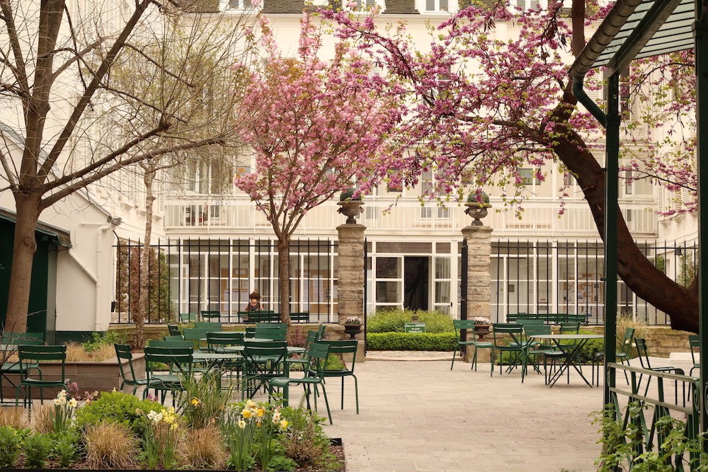 Reid Hall Courtyard at the Paris Center Reid Hall Courtyard at the Paris Center
