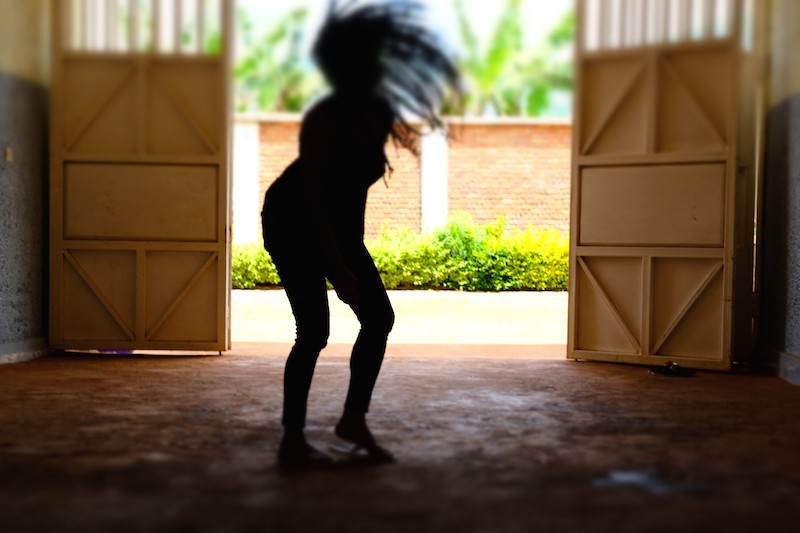 Photo: Isabelle Chapuis woman dancing