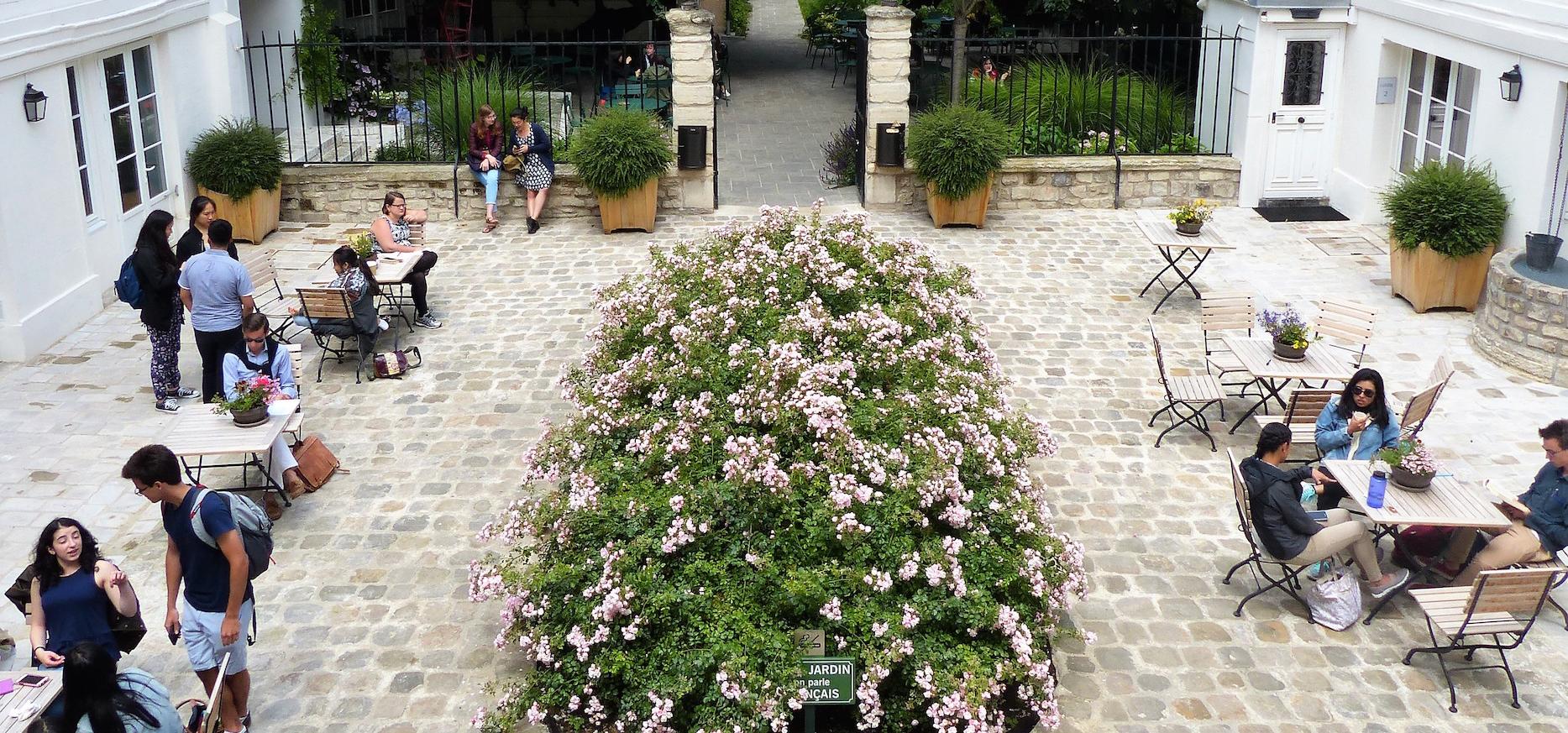 Columbia Global Centers | Paris - Reid Hall Courtyard Columbia Global Centers | Paris - Reid Hall Courtyard