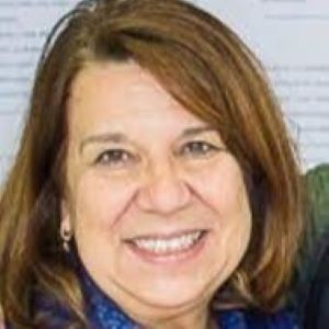 MARIA LUIZA M. CAMPOS