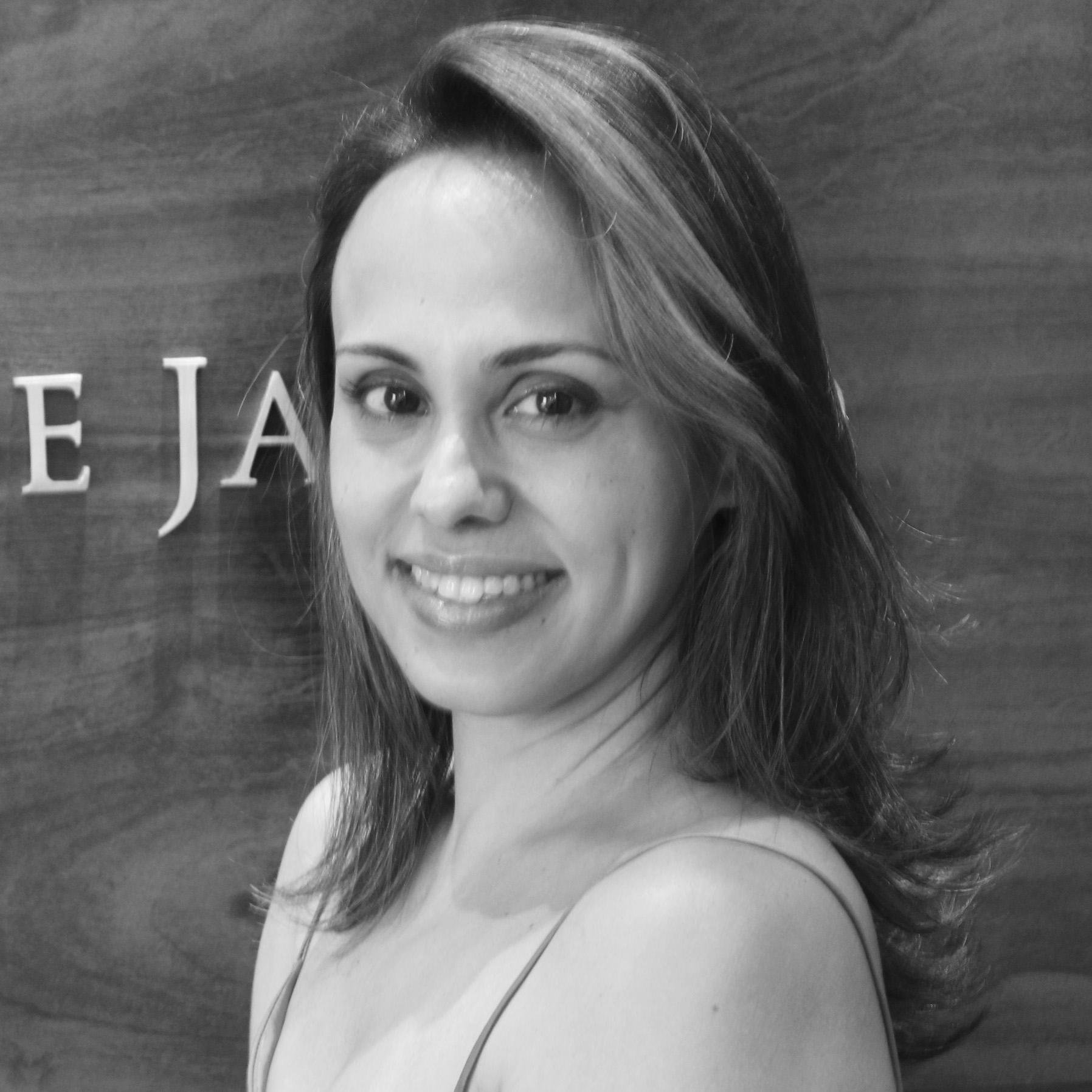 photo of Juliana Coelho Netto