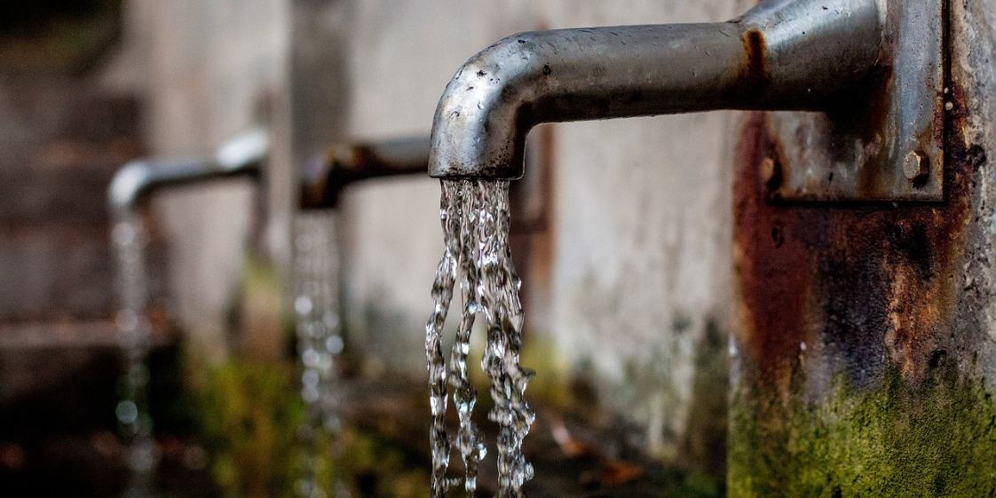 water flowing from a tap