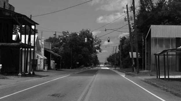 empty downtown street in Alabama