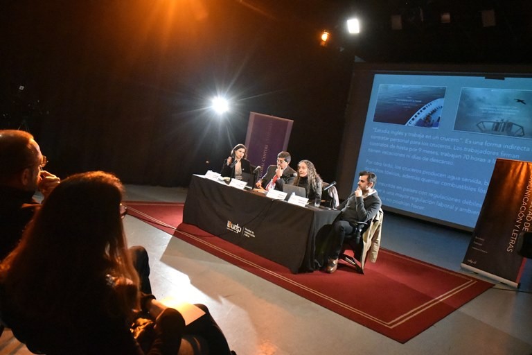 Discussion on the Challenges of Investigative Journalism Discussion on the Challenges of Investigative Journalism