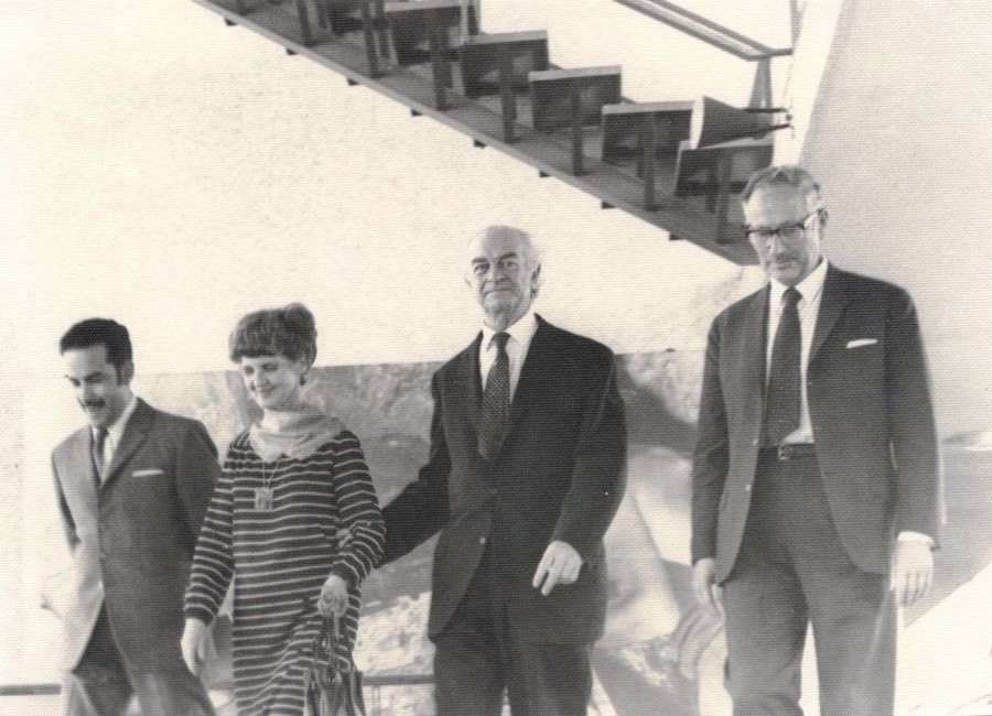 Mr. Ireland, Ava Helen Pauling, Linus Pauling and Enrique Kirberg in Santiago. January, 1970. Mr. Ireland, Ava Helen Pauling, Linus Pauling and Enrique Kirberg, Chile, January 1970. PAULINGBLOG.jpg