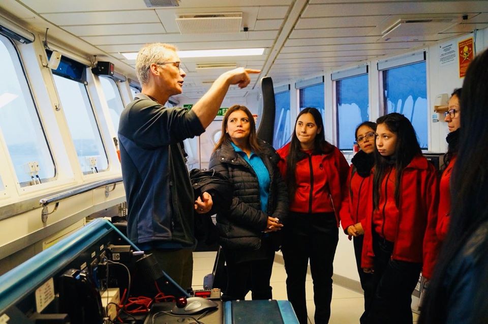 Columbia’s Winckler Co-Leads Southern Ocean Research Expedition