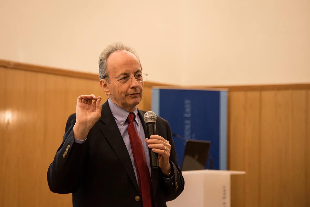 Walter Benjamin, and other Illegal Migrants-Talk by Robert Young