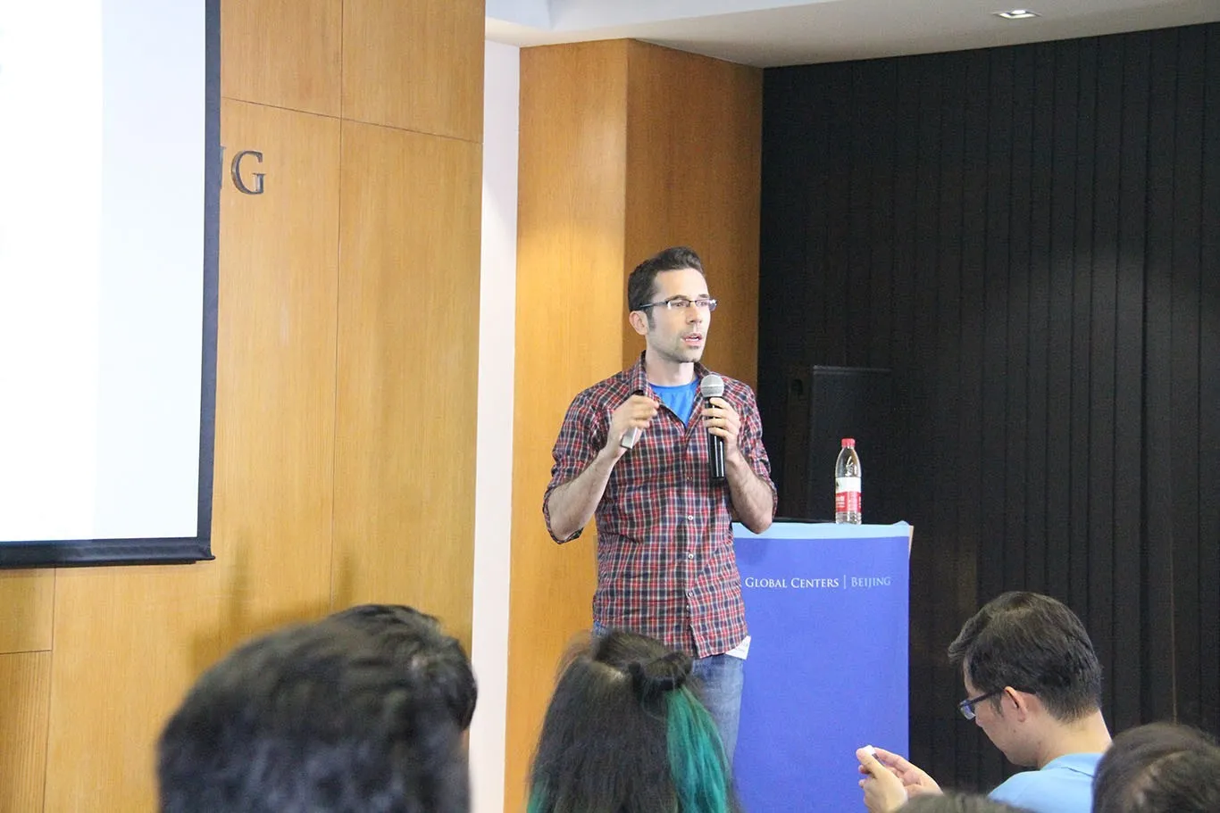 Beijing Dialogue: Cultural Difference and Customer Behavior