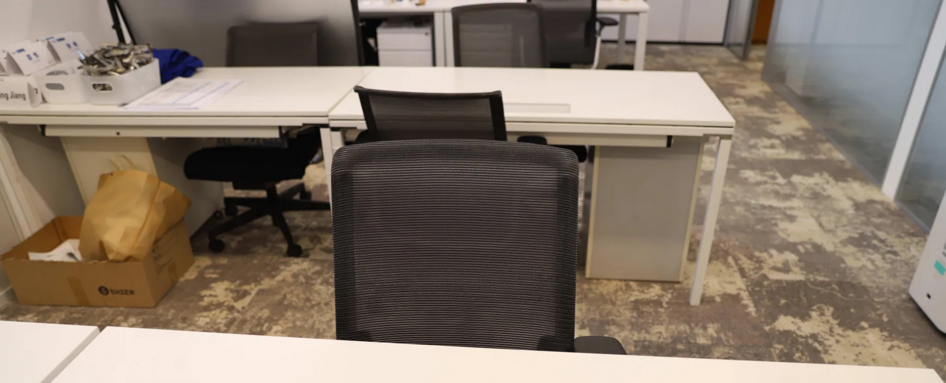 DESK
