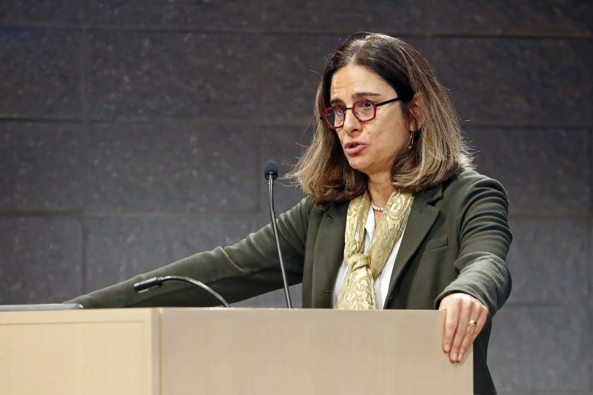 woman at podium