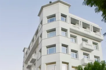 Tunis Center