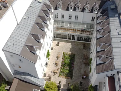 Chevreuse building