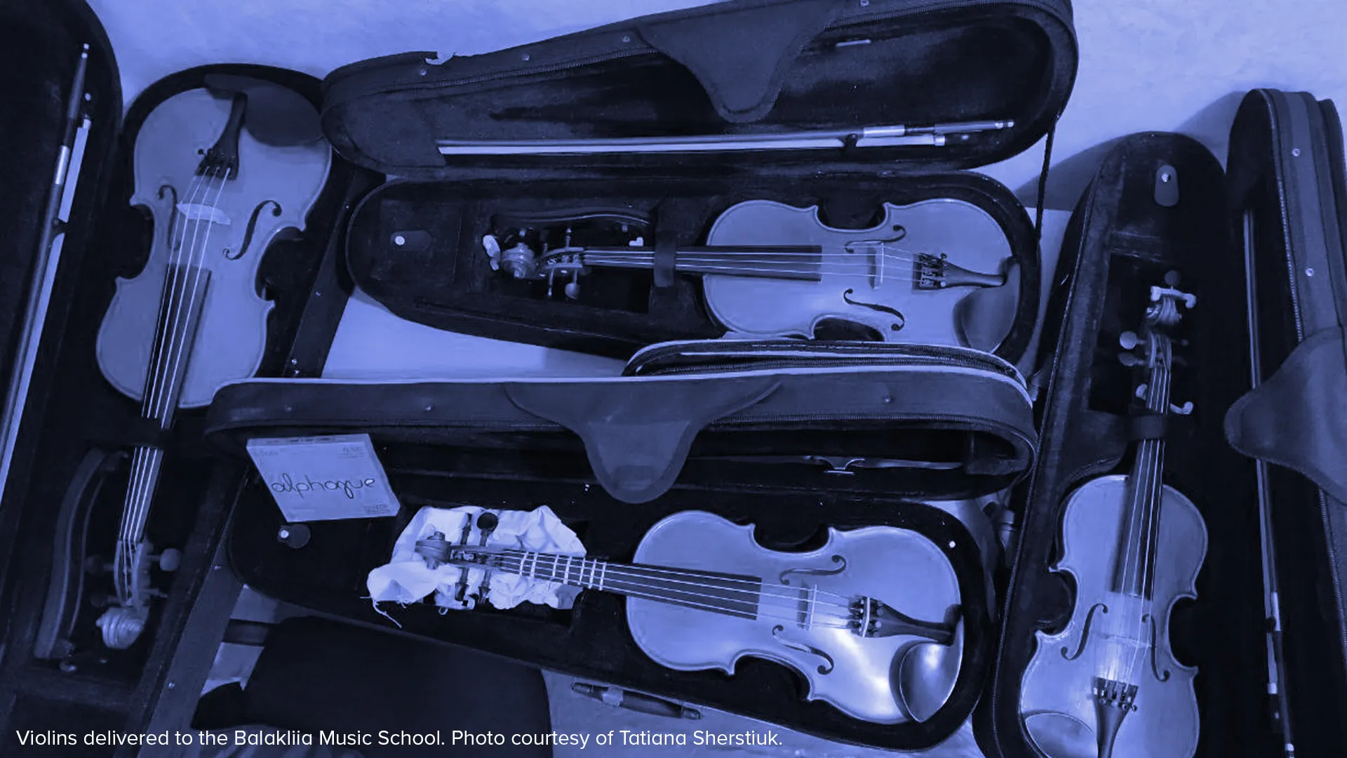 Delivering Instruments to Ukraine’s Young Musicians: A 1991 Project Initiative