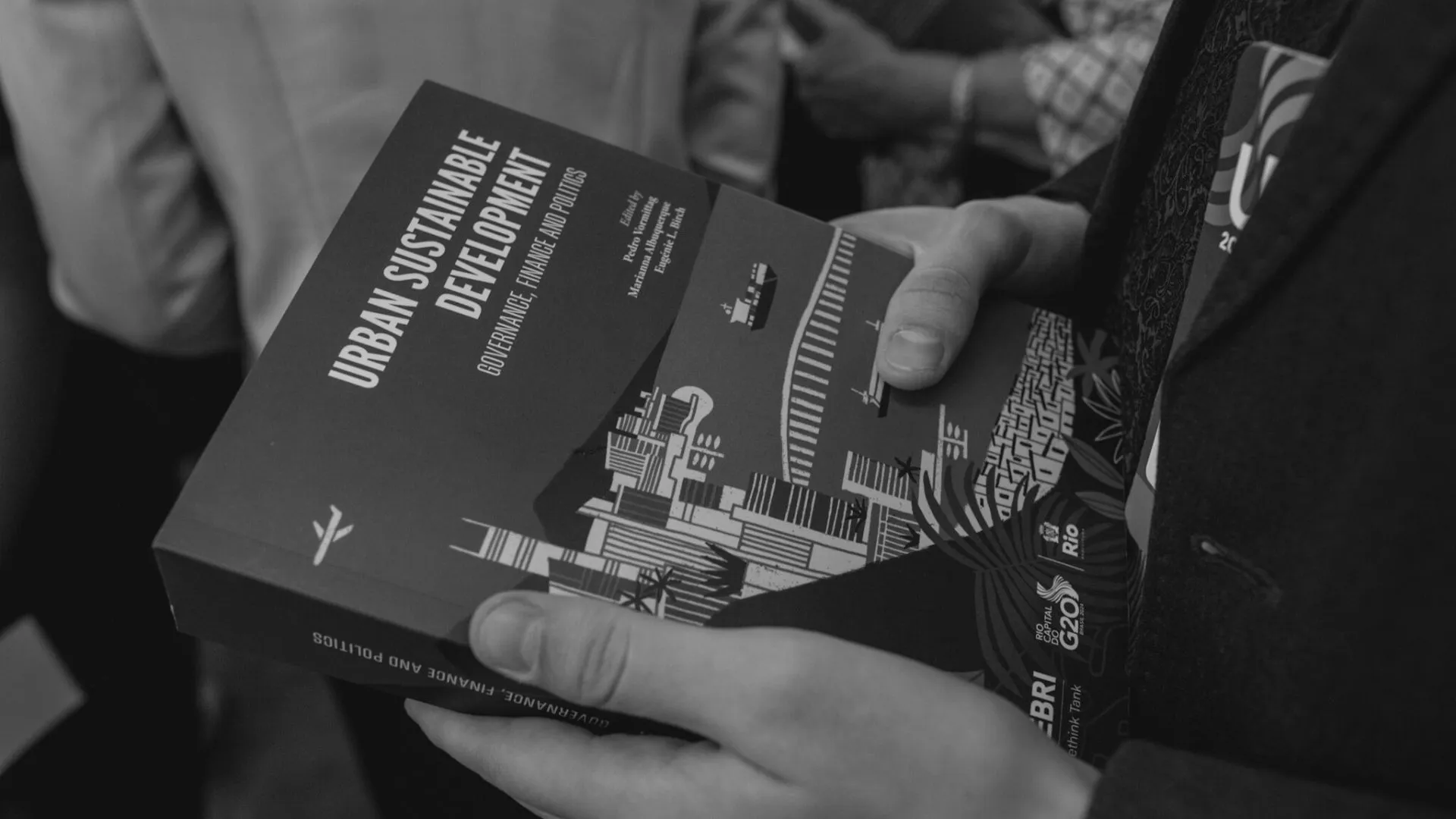Columbia University and Climate Hub Rio served as a key knowledge partner institution in the recent publication by the Brazilian Center for International Relations (CEBRI) titled “Urban Sustainable Development: Governance, Finance, and Politics”.