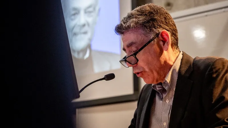 Antonio Campaña, CGC Santiago director.