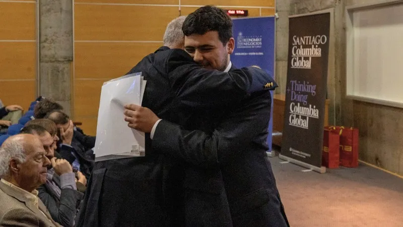Manuel Agosin and Guillermo Valladares.