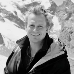 Photo of Joerg M. Schaefer